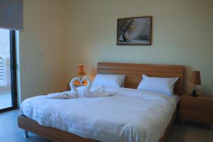 J Apartments- one bedroom at Samarah Resort B-02