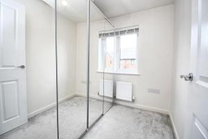 Stunning 3BD Home - Pool Table - Salford City Centre