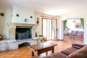 Villa Eden 3 by Halldis