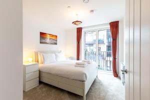 Stratford Flat near ABBA Arena