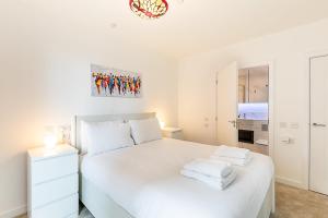 Stratford Flat near ABBA Arena