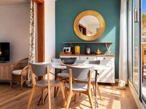 Appartement vue plage avec parking privé - FR-1-542-76