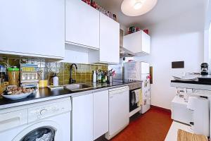 Beautiful flat near Eiffel Tower & metro