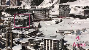 Résidence Oisans - Studio pour 4 entierement rénové ski aux pieds au coeur des Ménuires MAE-5514