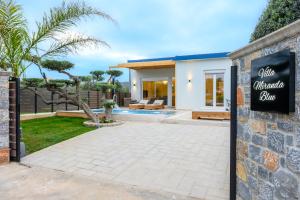 Villa Miranda Blue - 3BD Villa with Private Pool
