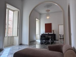 Ortigia Grand Salon - Extra Spacious PrimeLocation CarAccess