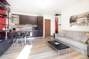 Easylife - Como - Bellinzona 76 - Lago di Como