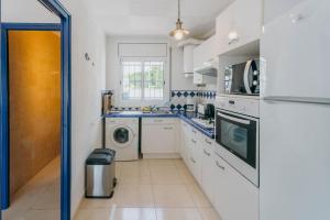 WELCS APARTAMENTO 338 EMP con terraza y parking