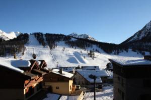 Chalet Carlines - appartement dans un chalet - Aucun parking ! MAE-1324