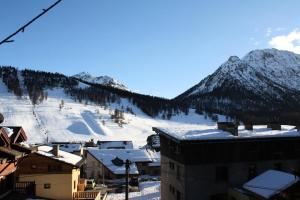 Chalet Carlines - Grand appartement années 70 ! Dans chalet sans parking MAE-3814