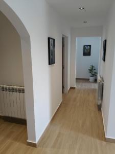 Superbe Appartement F4 moderne avec vue dégagée à Dély Ibrahim Calme & proche Clinique Al Azhar, Garden City