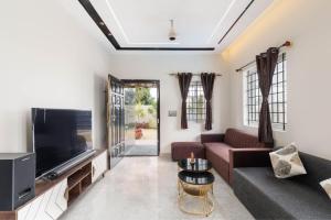 Bloom Haven by StayJade Pool Villa 1h HSR Blr