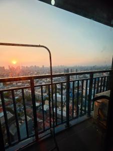 Sunset View Hideaway