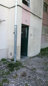 Lisbon nice cousy room