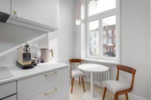 Inżynierska 10 by Homeprime