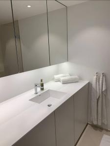 Luxe furnished apart