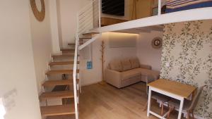 Loft tranquilo en la naturaleza, larga estancia, piscina salina, 35 min Valencia
