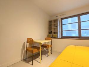 Studio centre de Paris 11