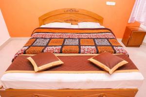 Mannan Cottage Kodaikanal with Sightseeing Car