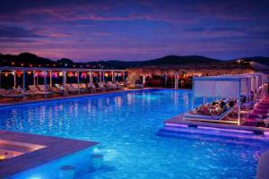 Jacaranda Studios, Es Canar