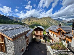 Residence Abeille - 2 pièces mezzanine 4 personnes, 50m² + 10m² - Centre du village MAE-4111