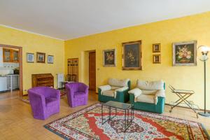 GuestHost - Lovely Lakeview Flat in Central Dongo