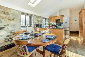 2 Bed in Newquay oc-trebu