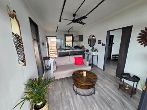 Lazy Hill Eco Lodge