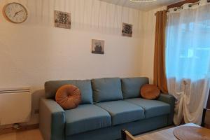 3apartment with terrace at the foot of the slopes