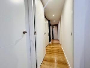 Santa Ana 2 bedrooms , 2 bathrooms
