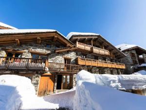 Chalet Bazile - Appartement entièrement rénové Vieux village Cheminée MAE-2893