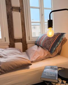 Ferienwohnung Heppenheim - Wohnung "Nibelungen"mit Dachterrasse - Das schiefe Haus