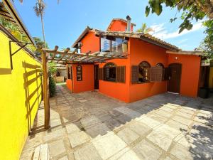 Casa Centrica com piscina a mts da Praia do Canto