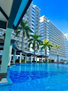 RhoisVC at Shell Residences MOA near NAIA Airport Condotel