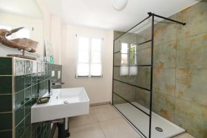Ferienwohnung Heppenheim - Wohnung "Nibelungen"mit Dachterrasse - Das schiefe Haus