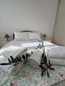 Thanasis apartment