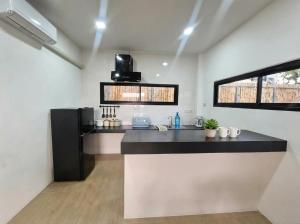 Island Stays - Boutique Private Rooms