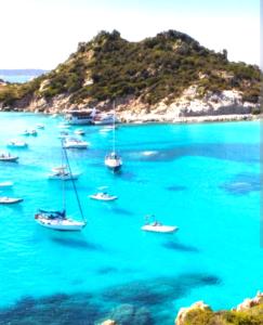 Casa vacanze Ginestra La Maddalena vicino al Mare con Parcheggio gratuito