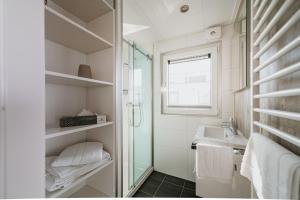 Floatinghouse Möweninsel - LP15