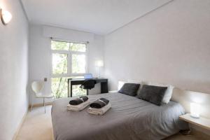 2-Bedroom Apartment in San Juan Alicante with Terrace & AC by Turihome