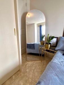 Cazuria 1bd by ZenBreak