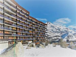 Résidence Le Bec Rouge - Appartement de charme 3 pièces 8 personnes à Tignes ski aux pieds et proche des commerces dans le quartier du Lac MAE-1993