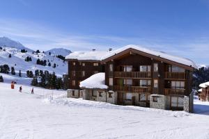 Résidence Amethyste - Appartement spacieux et agréable · Accès direct aux pistes · Avec mezzanine · Vue pistes MAE-3583
