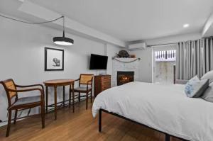 5 min Saint-Sauveur Best Loft with fireplace