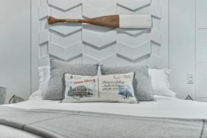 5 min Saint-Sauveur Best Loft with fireplace