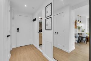 La Galerie Luxe 1BR King Bed Parking Inc