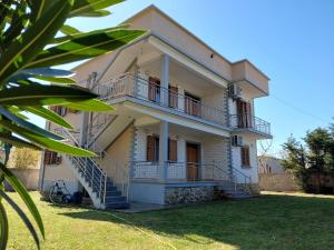 Villa Pams