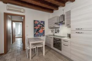 San Bernardino 8 - Immobili e Soluzioni Rent