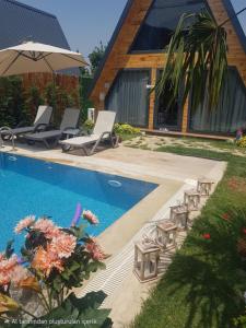 Teona Kartepe Bungalov