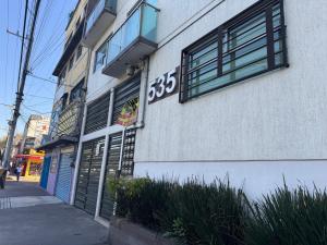 Departamento muy moderno cerca de foro Sol